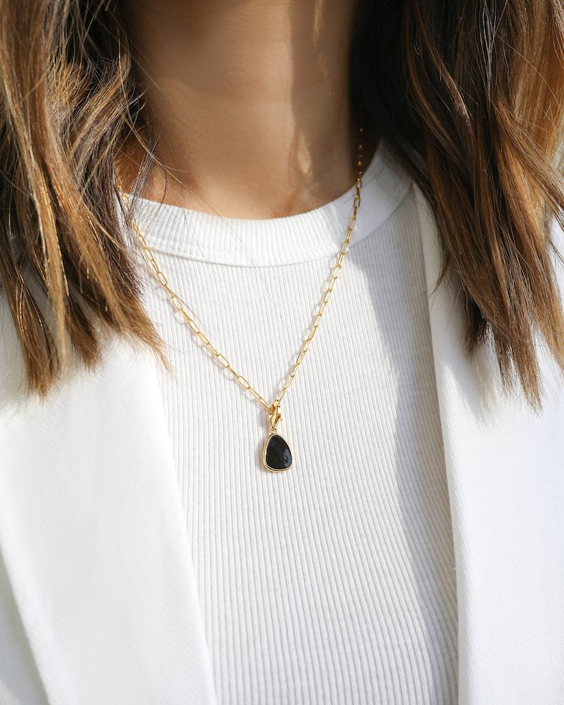 black maya pendant SOPHIYA